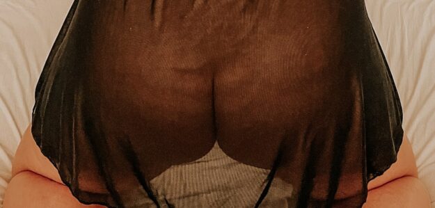 Curvywoman